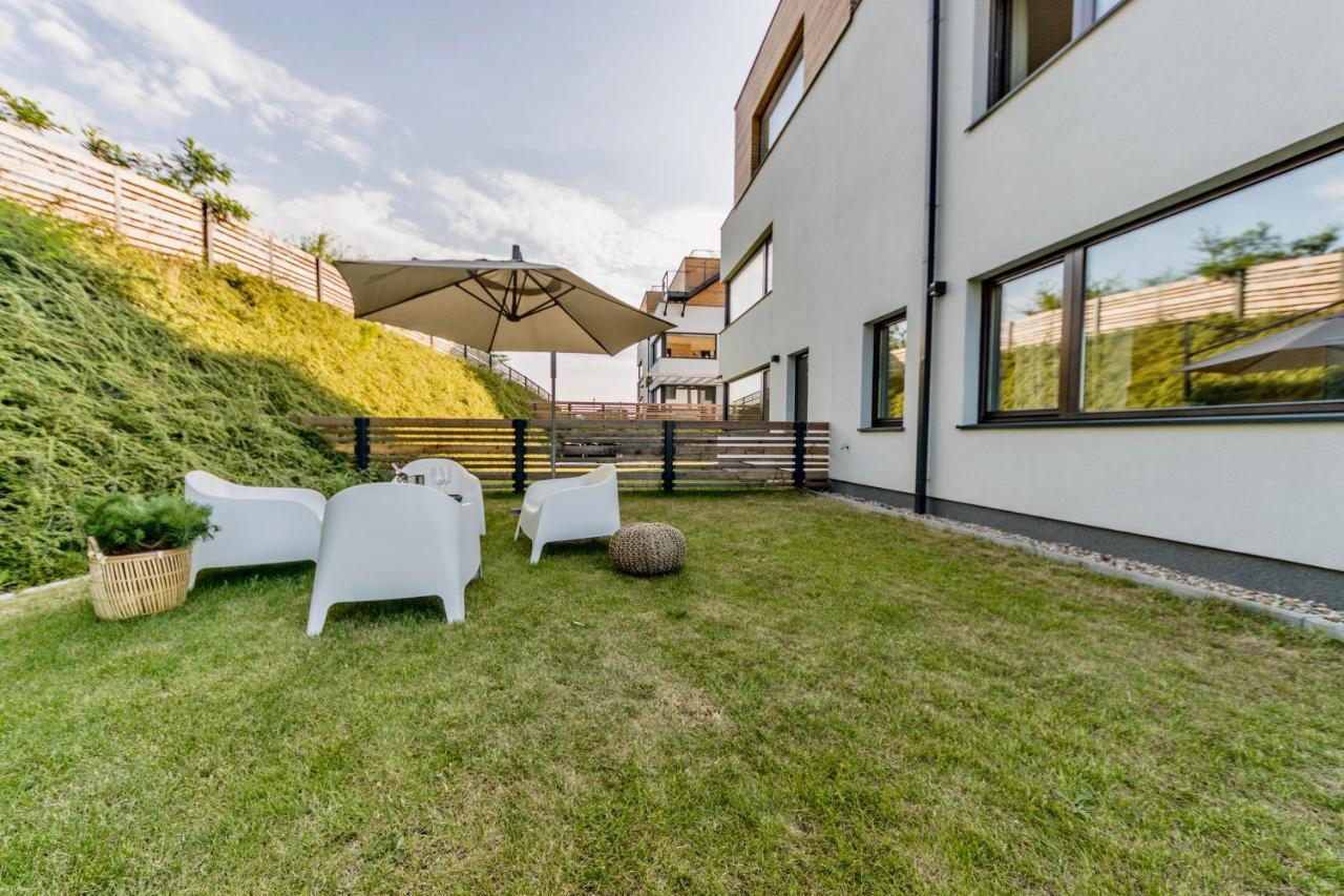 Apartament Nadmorski Z Ogrodkiem Mechelinki Exterior photo
